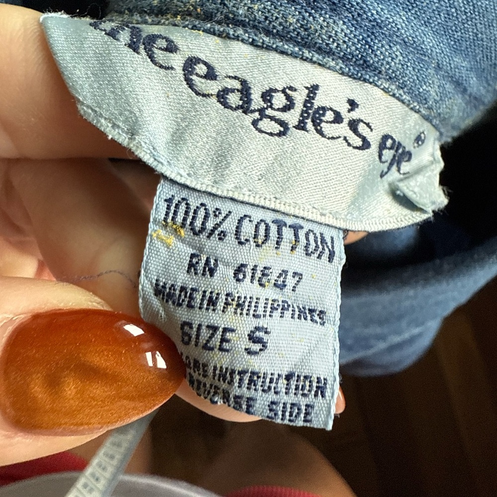The Eagles Eye Vintage Denim Bear Embroidered Button Down Sz: Small - Picture 5 of 6
